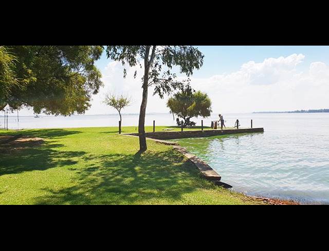 LAND FOR SALE IN DENEYSVILLE